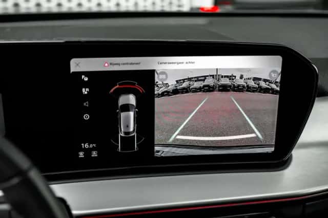 Audi Q3 (2025) thumbnail 32