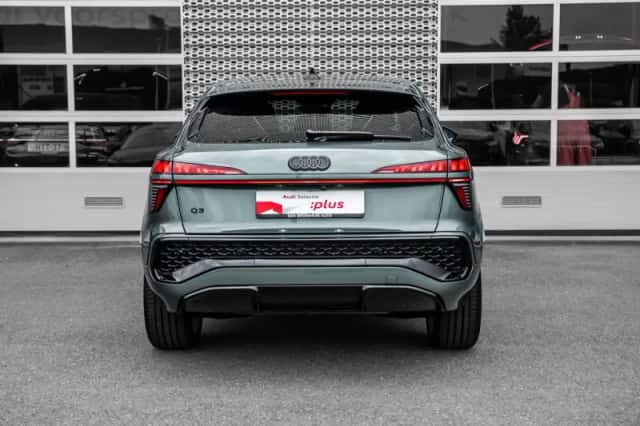 Audi Q3 (2025) thumbnail 5