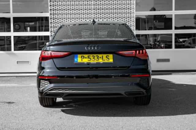 Audi A3 (2022) thumbnail 4