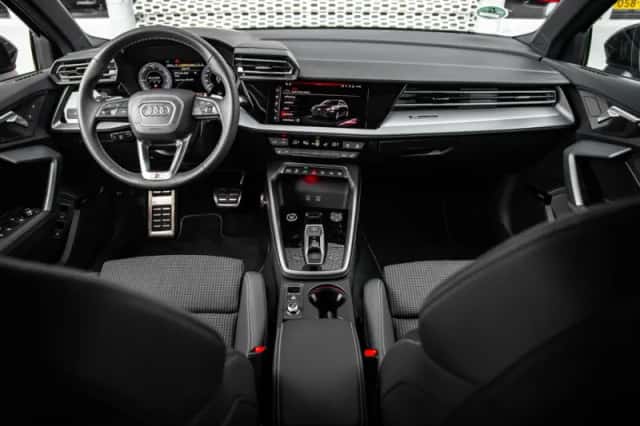 Audi A3 (2025) thumbnail 11