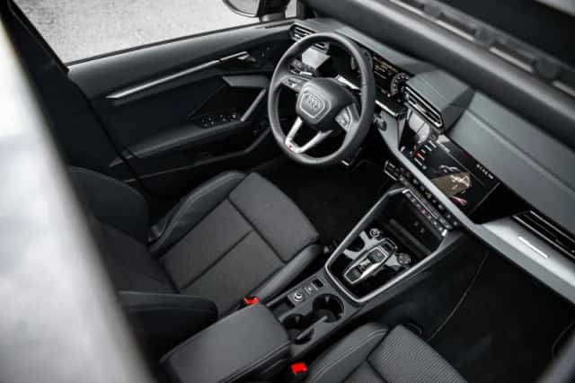Audi A3 (2025) thumbnail 9