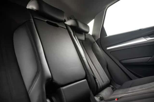 Audi Q5 (2022) thumbnail 22