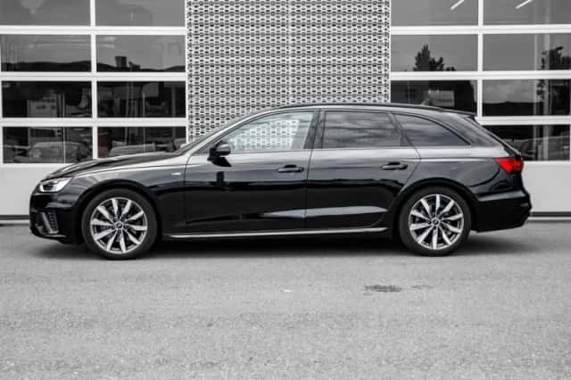 Audi A4 (2024) thumbnail 5