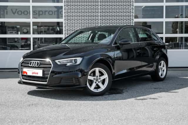 Audi A3 (2017) thumbnail 1
