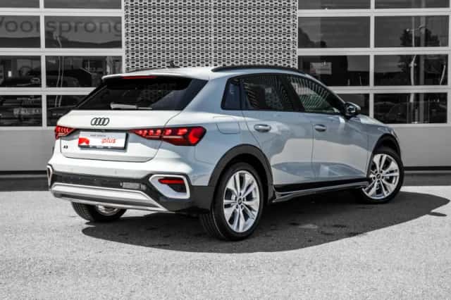 Audi A3 (2025) thumbnail 2