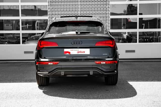 Audi Q5 (2025) thumbnail 4