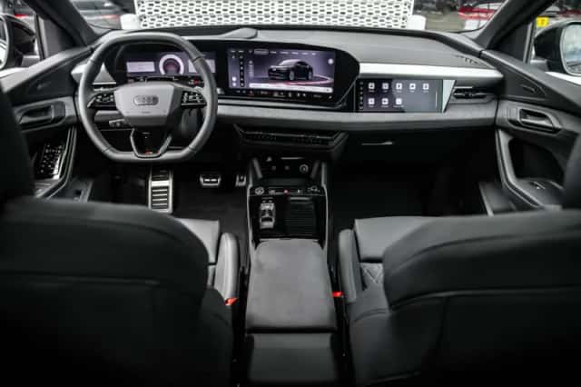 Audi Q6 (2026) thumbnail 11
