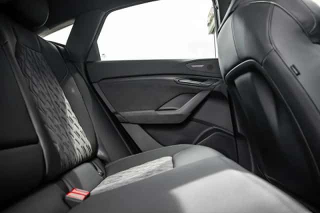 Audi Q6 (2026) thumbnail 22