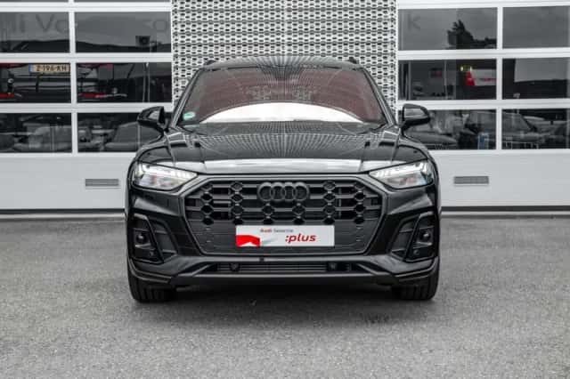 Audi Q5 (2025) thumbnail 3