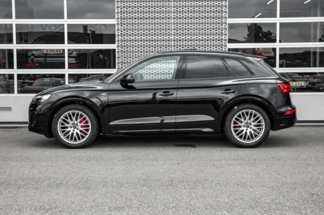 Audi Q5 (2025) thumbnail 5