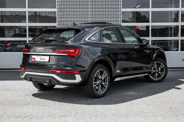 Audi Q5 (2024) thumbnail 2