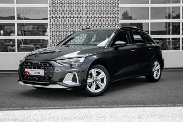 Audi A3 (2025) thumbnail 1