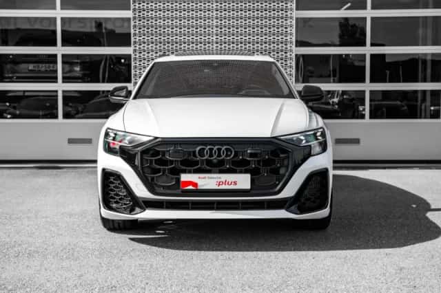 Audi Q8 (2025) thumbnail 3