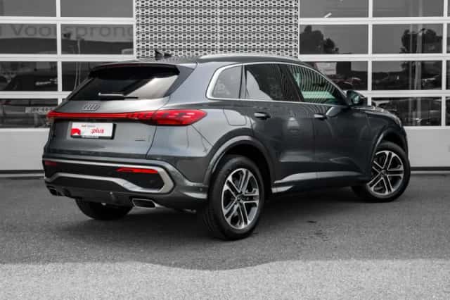 Audi Q5 (2026) thumbnail 2