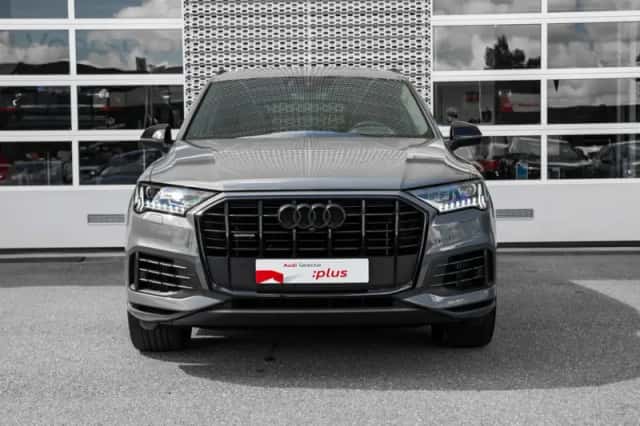 Audi Q7 (2020) thumbnail 3