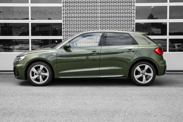 Audi A1 (2025) thumbnail 5