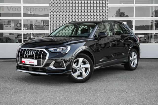 Audi Q3 (2021) thumbnail 1
