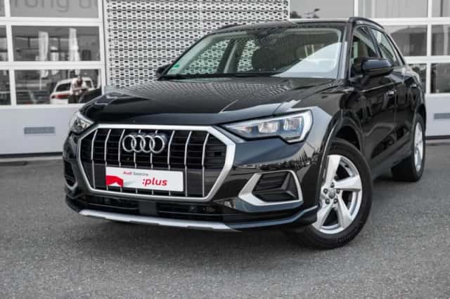 Audi Q3 (2021) thumbnail 6