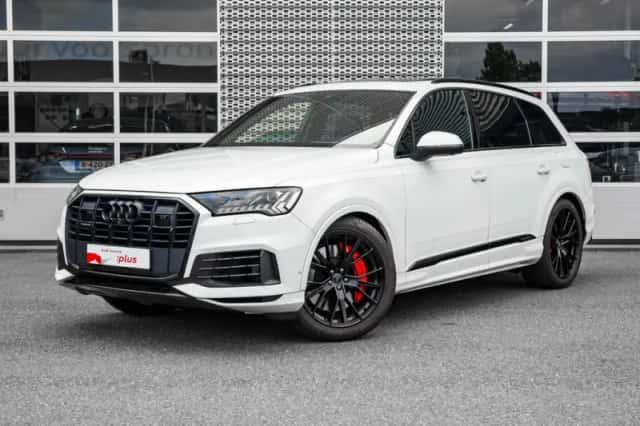 Audi Q7 (2021) thumbnail 1