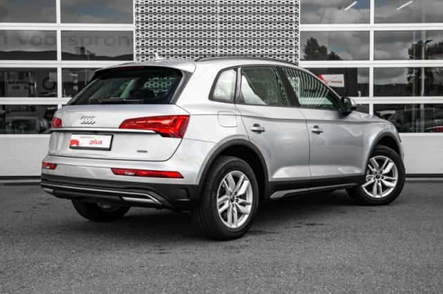 Audi Q5 (2025) thumbnail 2