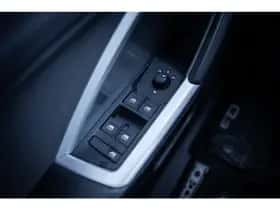 Audi Q3 (2023) thumbnail 21