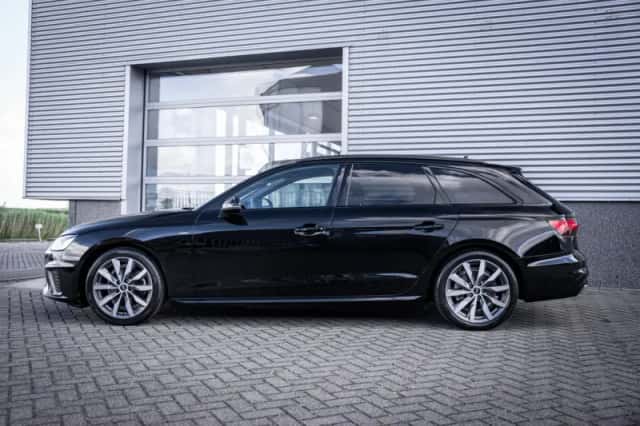 Audi A4 (2024) thumbnail 6