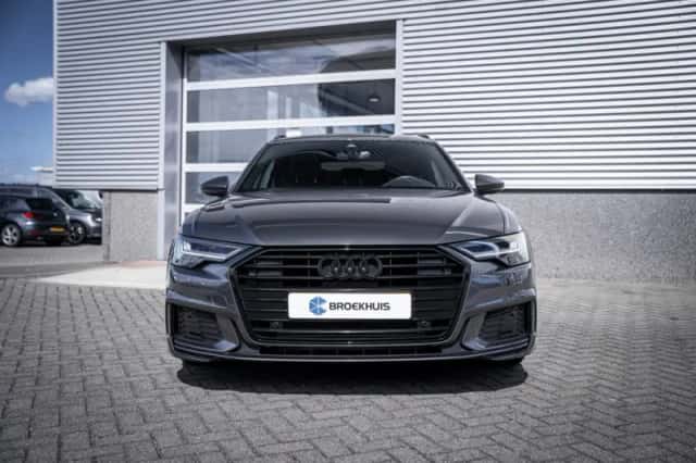Audi A6 (2022) thumbnail 3