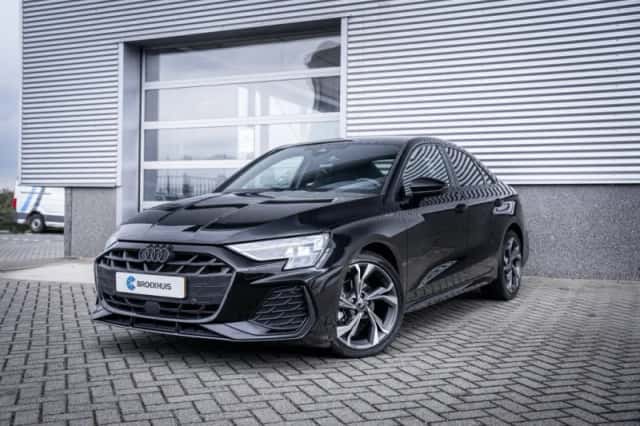 Audi A3 (2024) thumbnail 1