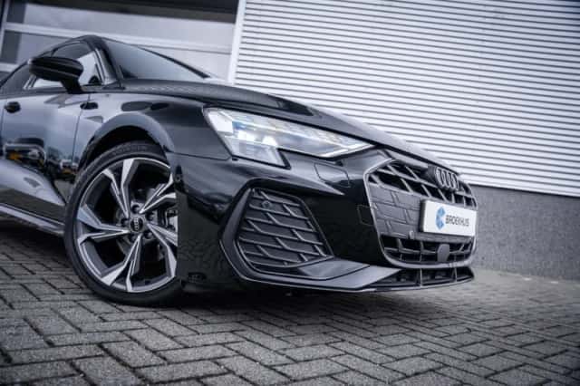 Audi A3 (2024) thumbnail 3