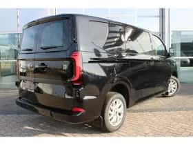 Volkswagen Transporter (2024) thumbnail 7