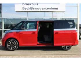 Volkswagen ID. Buzz (2026) thumbnail 3