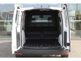 Volkswagen Caddy (2024) thumbnail 6