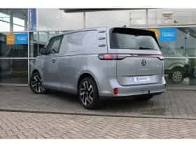 Volkswagen ID. Buzz (2026) thumbnail 2