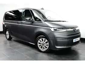 Volkswagen Multivan (2023) thumbnail 3