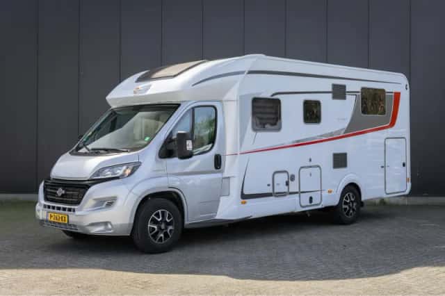 Bürstner Lyseo Privilege BT7344 (2020) thumbnail 4