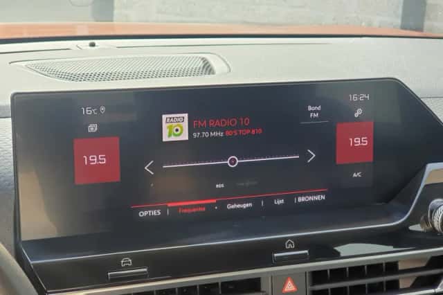 Citroën C4 (2021) thumbnail 24
