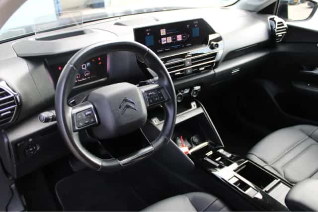 Citroën C4 (2023) thumbnail 4