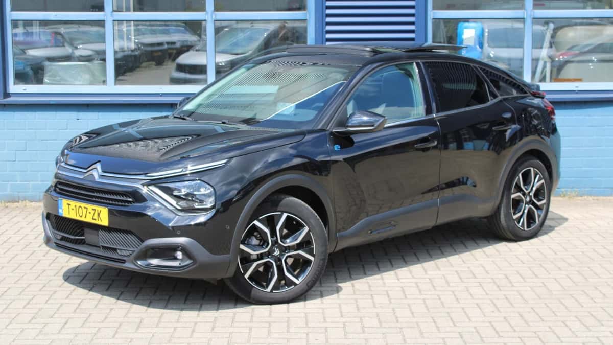Citroën ë-C4 (2023) — foto 1