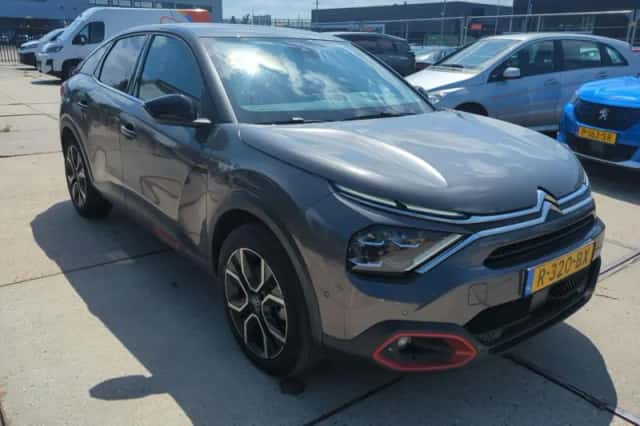 Citroën ë-C4 (2022) thumbnail 2