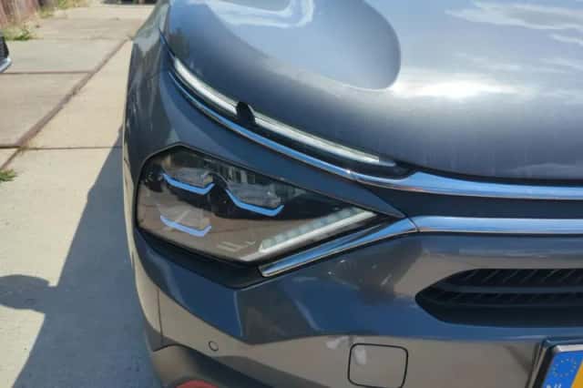 Citroën ë-C4 (2022) thumbnail 5