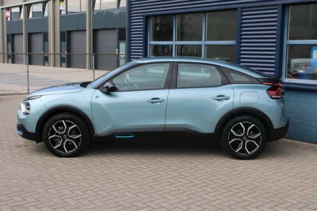 Citroën ë-C4 (2022) thumbnail 2