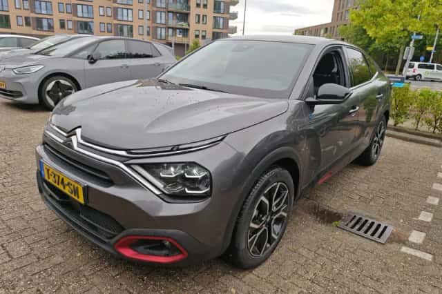 Citroën ë-C4 (2023) thumbnail 1