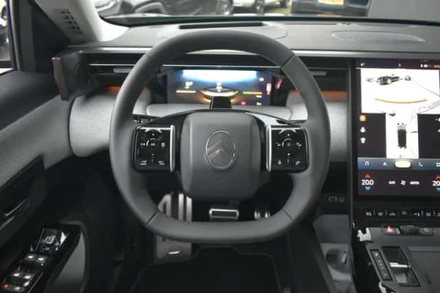 Citroën C5 Aircross (2025) thumbnail 13