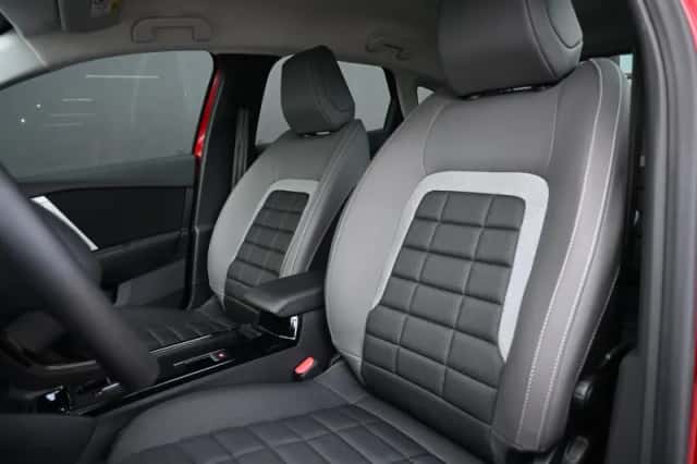Citroën ë-C4 (2025) thumbnail 9