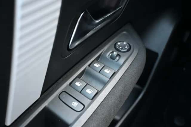 Citroën ë-C4 (2025) thumbnail 17