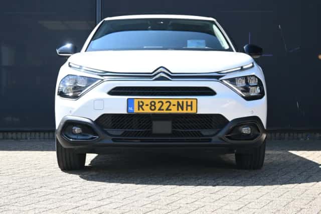 Citroën ë-C4 (2022) thumbnail 2