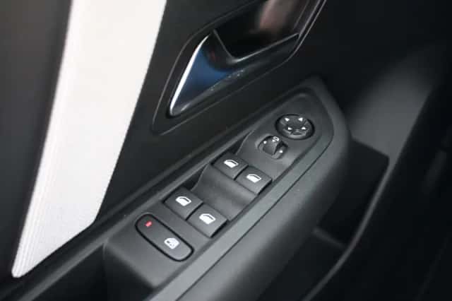 Citroën ë-C4 (2025) thumbnail 18