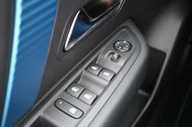 Citroën ë-C4 (2022) thumbnail 18