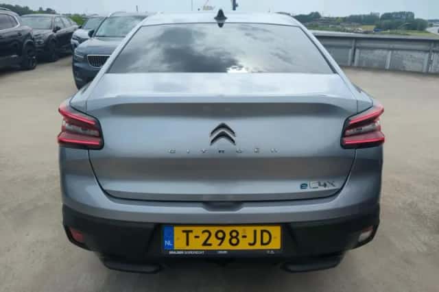 Citroën ë-C4 (2023) thumbnail 2