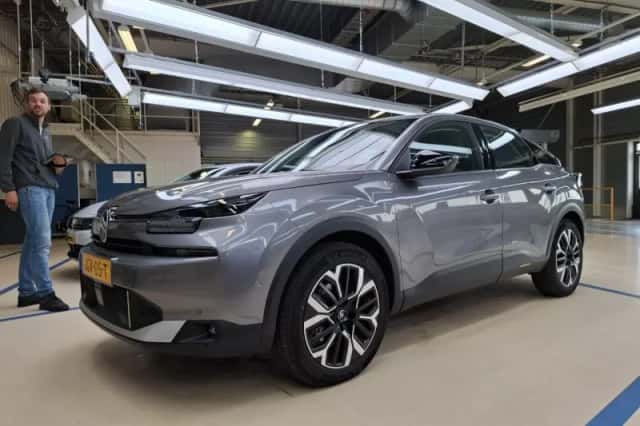 Citroën ë-C4 (2025) thumbnail 1